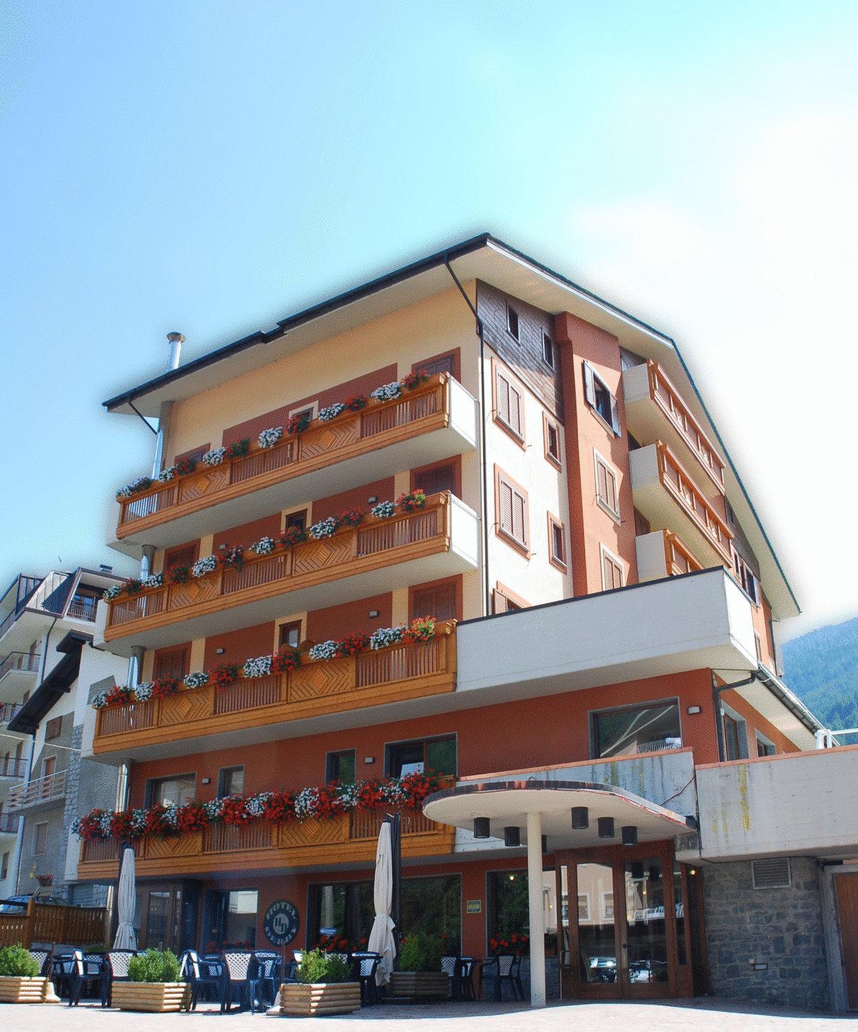 Hotel Derby Aprica Exterior photo